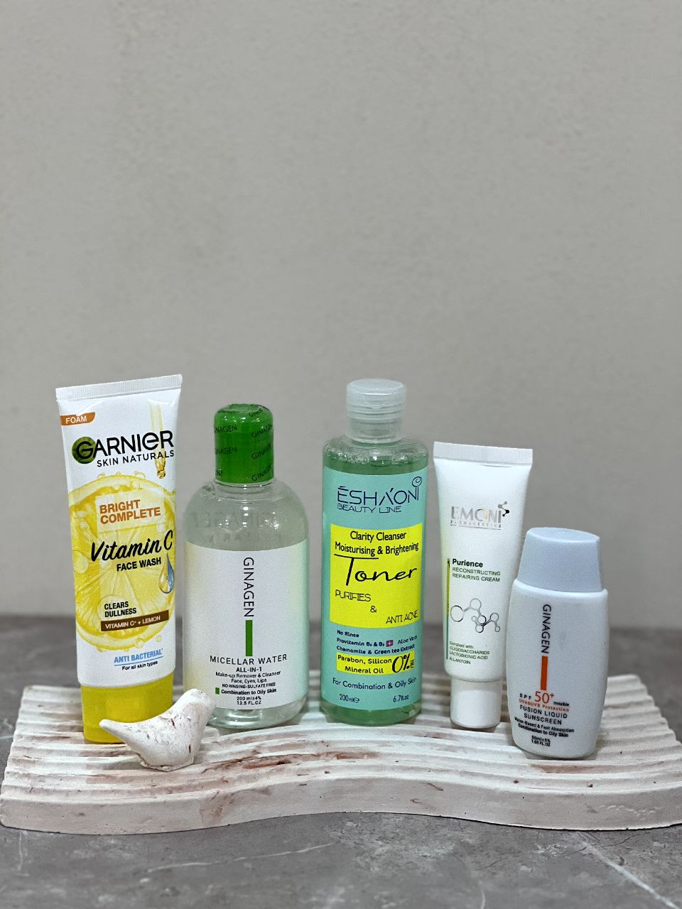 پک پوست چرب و جوشدار اقتصادی